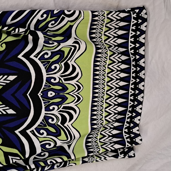 3X Chico's blue, green, black and white sleeveless polyester summer dress. - Picture 5 of 5